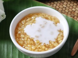 Resep Bubur Kacang Hijau Kupas yang Lembut Legit untuk Camilan