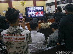 Alasan Hakim Vonis Indra Kenz Lebih Rendah dari Tuntutan: Sudah Dimiskinkan