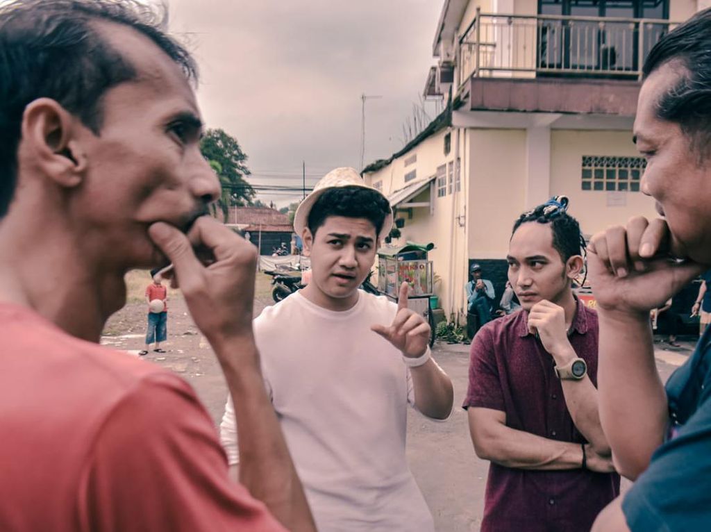 Syakir Daulay Kesal Diremehkan Produser Film, Siapkan Pembuktian Syakir Daulay Kesal Diremehkan Produser Film, Siapkan Pembuktian