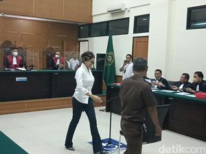 Pengacara Nikita Mirzani Pertanyakan Kerugian Dito Mahendra Rp 17,5 Juta