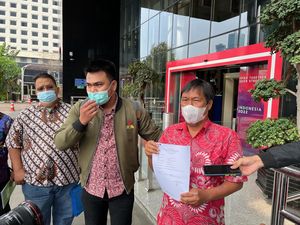 Warga Laporkan Dugaan Korupsi Pembuatan Sistem Tap In-Tap Out TransJ ke KPK