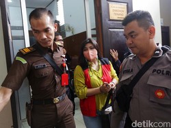 MA Perberat Vonis Dea OnlyFans Jadi 1 Tahun Bui di Kasus Konten Pornografi