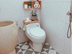 Jangan Taruh 6 Barang Ini di Kamar Mandi Kalau Nggak Mau Menyesal Jangan Taruh 6 Barang Ini di Kamar Mandi Kalau Nggak Mau Menyesal