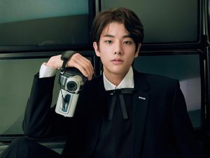 7 Fakta Jake ENHYPEN, Idol KPop Tuai Sorotan Pakai Kalung Berlafaz Allah