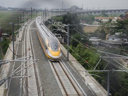 RI Bakal Kirim Tim ke Beijing Bahas Biaya Bengkak Proyek Kereta Cepat