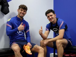 Bromance John Stones dan Harry Maguire di Timnas Inggris