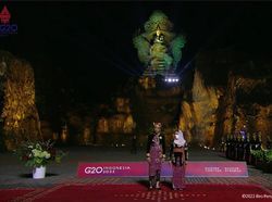 Jokowi dan Iriana Berbaju Adat Bali Saat Welcoming Dinner KTT G20