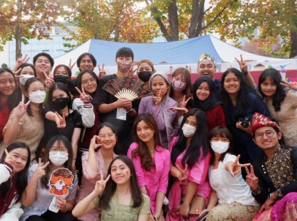 Top! Mahasiswa RI Peserta IISMA di Korea University Juara 1 Festival Internasional