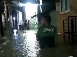 Banjir Terjang 6 Kelurahan di Manado Malam Ini, Warga Mulai Mengungsi