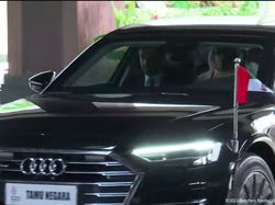 Di Solo Pakai S-Class Pullman Guard, Presiden UEA di Bali Ganti Audi