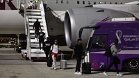 Timnas Amerika Serikat jadi negara pertama peserta piala dunia 2022 yang tiba di Doha, Qatar melalui Bandara Internasional Hamad, Kamis, (10/11/2022).