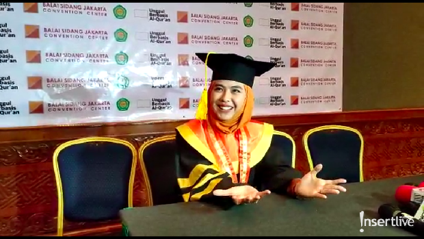 Oki Setiana Dewi Hadiri Acara Wisuda Usai Raih Gelar Doktor