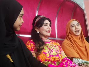 Anak Oki Setiana Dewi Jalani Terapi Stem Cell Anak Oki Setiana Dewi Jalani Terapi Stem Cell