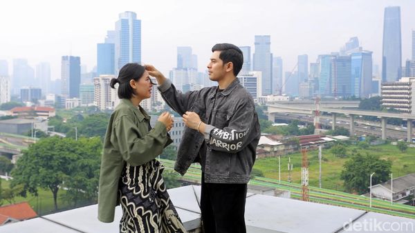 Serasinya Gusty Pratama-Mariska Setiawan Jadi Ismail Marzuki dan Istri