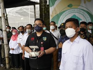 Pemkab Kediri Fasilitasi Kepemilikan Drone bagi Petani Milenial