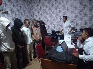 Pria Labuan Bajo Dianiaya-Mayat Terapung di Dermaga, 5 Orang Tersangka Pria Labuan Bajo Dianiaya-Mayat Terapung di Dermaga, 5 Orang Tersangka