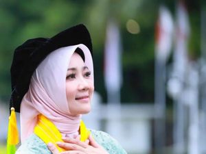 Atalia Kantongi Restu Ridwan Kamil untuk Maju Pilwalkot Bandung Atalia Kantongi Restu Ridwan Kamil untuk Maju Pilwalkot Bandung
