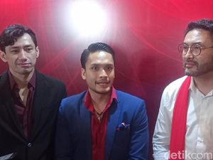 Randy Pangalila Alami Cedera Otot Robek saat Syuting Sri Asih Randy Pangalila Alami Cedera Otot Robek saat Syuting Sri Asih