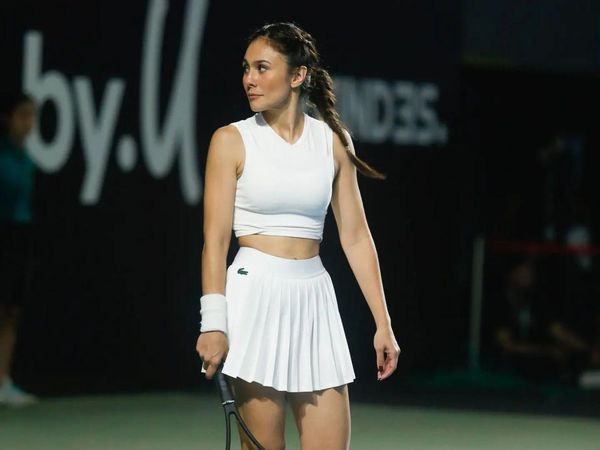 Body Goals Wulan Guritno Bikin Salfok, Tetap Fit di Usia 41