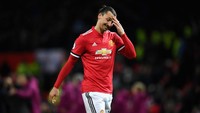 Satu hal yang mengejutkan saya, semua orang menganggap MU sebagai klub top, salah satu yang terkaya dan terkuat di dunia dan saya dari luar melihatnya memang seperti itu. Tapi begitu saya berada di sana, saya menemukan mentalitas kecil yang tertutup tulis Ibra di buku autobiografinya, Adrenaline (Getty Images)