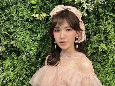 Idol Kpop yang Punya IQ Hampir Setara Albert Einstein