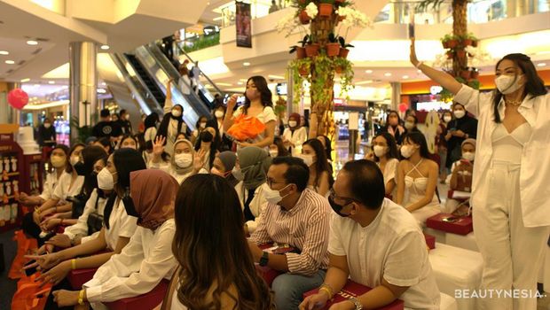 Acara peluncuran Diane Perfect Beauty Extra Hair Fall Control – Reduce Your Hair Fall, Will Reduce Your Stress, Sabtu (5/11), di Pondok Indah Mall, Jakarta.