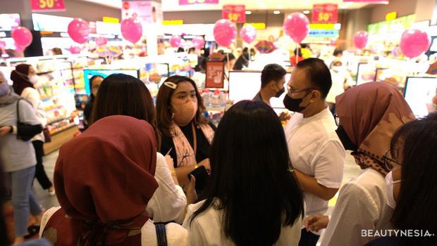 Acara peluncuran Diane Perfect Beauty Extra Hair Fall Control – Reduce Your Hair Fall, Will Reduce Your Stress, Sabtu (5/11), di Pondok Indah Mall, Jakarta.