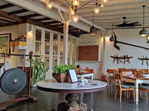 Potret Kafe Tempat Nongkrong PM Kanada Bareng PM Inggris saat KTT G20 Potret Kafe Tempat Nongkrong PM Kanada Bareng PM Inggris saat KTT G20