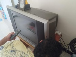 1 Juta Set Top Box Disalurkan ke Warga, Pemkab Blitar Tanyakan Petunjuk Teknis