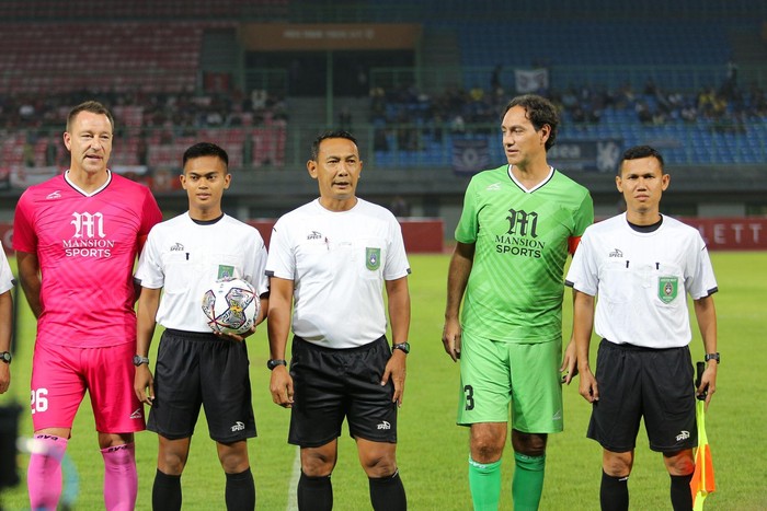 Mansion Sports Manjakan Fans dengan Kehadiran Terry & Nesta