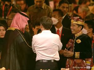 Momen Hangat Jokowi Bareng Macron dan MBS di Welcoming Dinner KTT G20 Bali