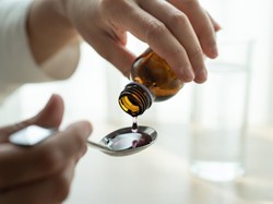 Bareskrim Temukan 42 Drum Oplosan Obat Sirop di CV Samudera Chemical