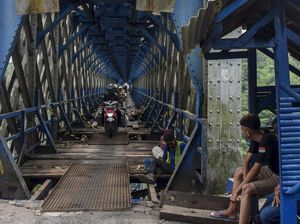 Jembatan Peninggalan Belanda di Ciamis Ini Tengah Diperbaiki Jembatan Peninggalan Belanda di Ciamis Ini Tengah Diperbaiki