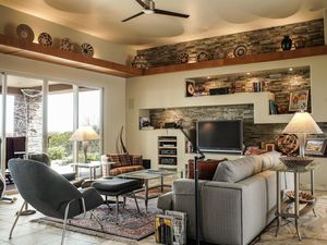 Cuaca Jakarta Lagi Panas-panasnya, Begini Cara Desain Rumah Adem Tanpa AC