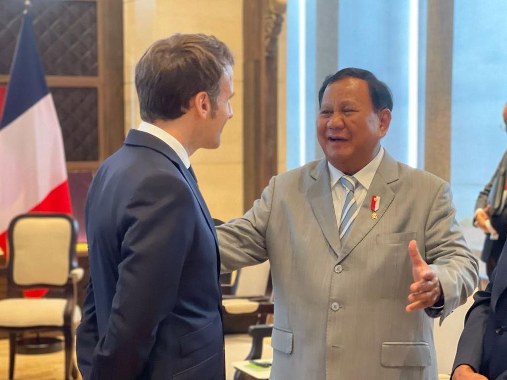 Prabowo Akrab dengan Macron di Sela Pembahasan Pertahanan RI-Prancis