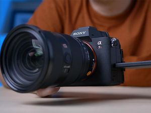 Review Sony A7R V, Canggih dengan Kecerdasan Buatan Review Sony A7R V, Canggih dengan Kecerdasan Buatan