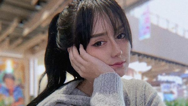 Sella Selly, Figuran Naik Kelas Jadi Pedangdut