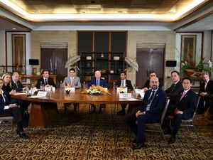 Melongok Rapat Darurat di KTT G20 Bali Bahas Rudal Rusia Hantam Polandia Melongok Rapat Darurat di KTT G20 Bali Bahas Rudal Rusia Hantam Polandia