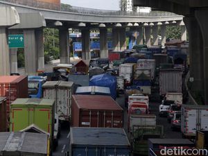 Volume Lalin di Tol Jakarta-Cikampek Menurun, Contraflow Disetop