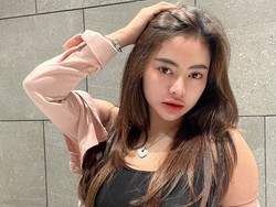 Siapa Pengusaha Calon Suami Vitalia Shesya?