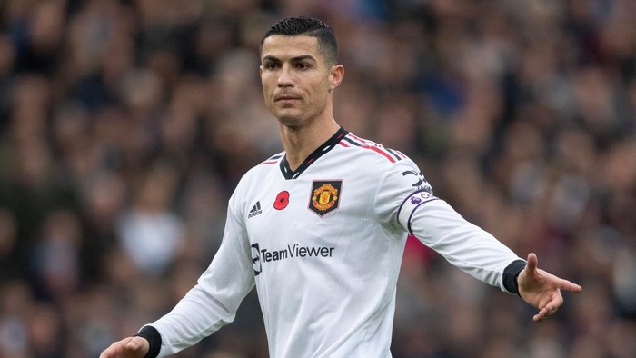 BIRMINGHAM, ENGLAND - NOVEMBER 06: Cristiano Ronaldo of Manchester United during the Premier League match between Aston Villa and Manchester United at Villa Park on November 6, 2022 in Birmingham, United Kingdom. (Photo by Visionhaus/Getty Images)