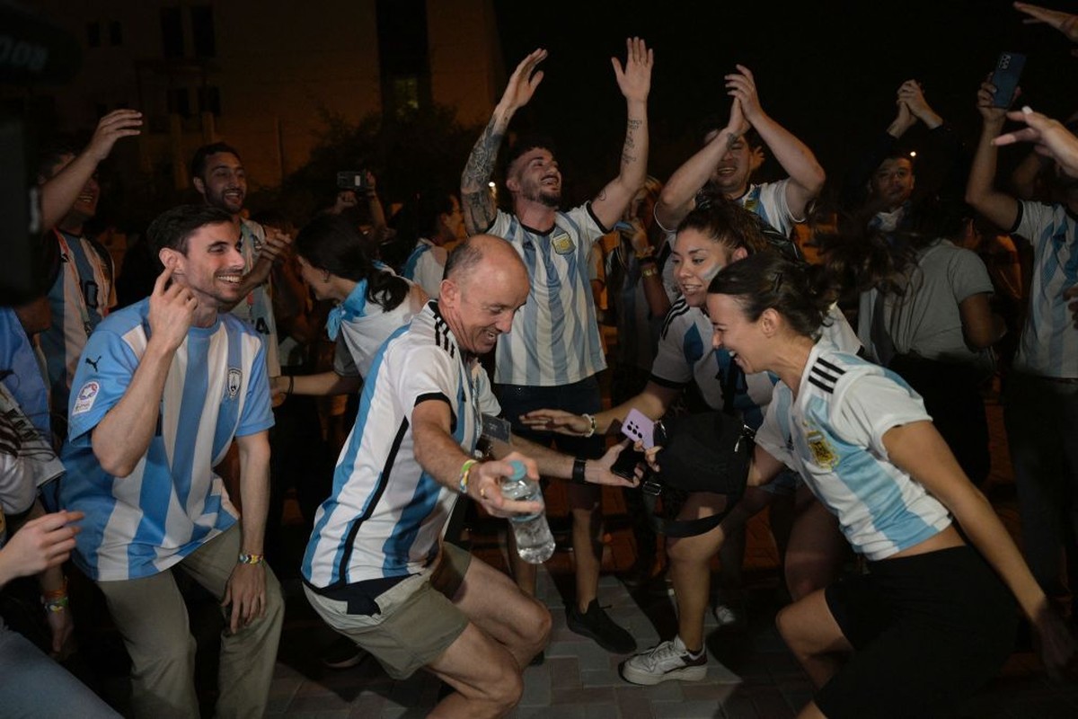 Ilustrasi fans Argentina (Foto: AFP via Getty Images/JUAN MABROMATA)