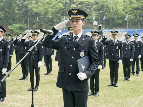 Jang Ki Yong di Come and Hug Me