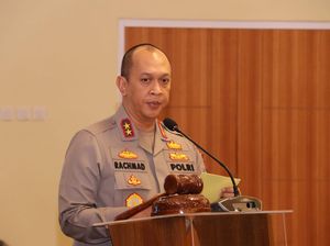 Kapolda Sumsel Ungkap Motif Dugaan Bunuh Diri Aipda Paembonan Kapolda Sumsel Ungkap Motif Dugaan Bunuh Diri Aipda Paembonan