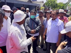 Hobi Ngonten Diprotes Warga, Wawali Armuji Membela Diri: Itu Responsif