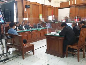 Terbukti Perkosa Santriwati, Mas Bechi Divonis 7 Tahun Penjara! Terbukti Perkosa Santriwati, Mas Bechi Divonis 7 Tahun Penjara!