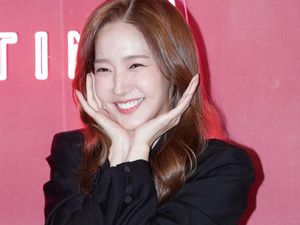 Agensi Tegaskan Park Min Young Tak Terima Uang Miliaran dari Mantan Pacar Agensi Tegaskan Park Min Young Tak Terima Uang Miliaran dari Mantan Pacar