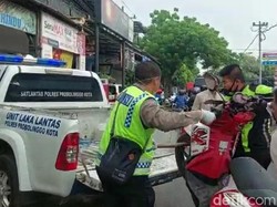 Pelajar MAN 2 Kota Probolinggo Tewas Terlindas Truk Trailer Muat Keramik