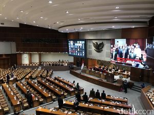Hampir Setahun, Akhirnya DPR Bakal Tindaklanjuti Surpres Revisi UU ITE Hampir Setahun, Akhirnya DPR Bakal Tindaklanjuti Surpres Revisi UU ITE