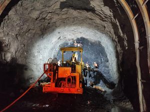 Rekam Jejak Senjata Penghancur Buatan BUMN di Bendungan Pamukkulu